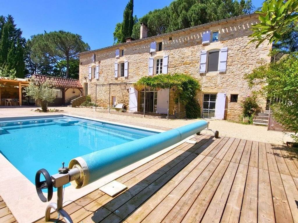 Domaine La Buissière "La Maison" La Piscine et solarium