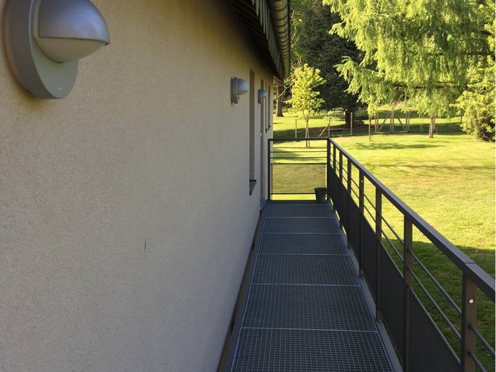 Passerelle vers entrée