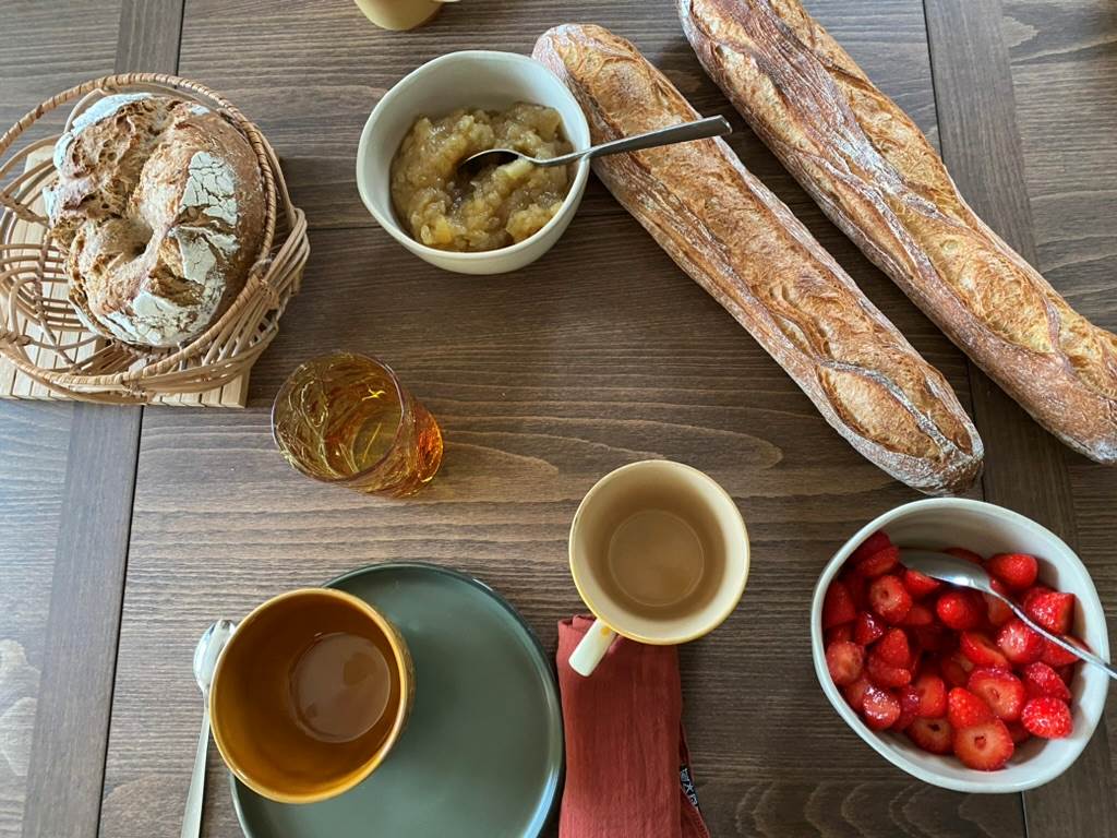 4D2AEFB6-769C-4460-93BE-3753556D84C9_1_105_c