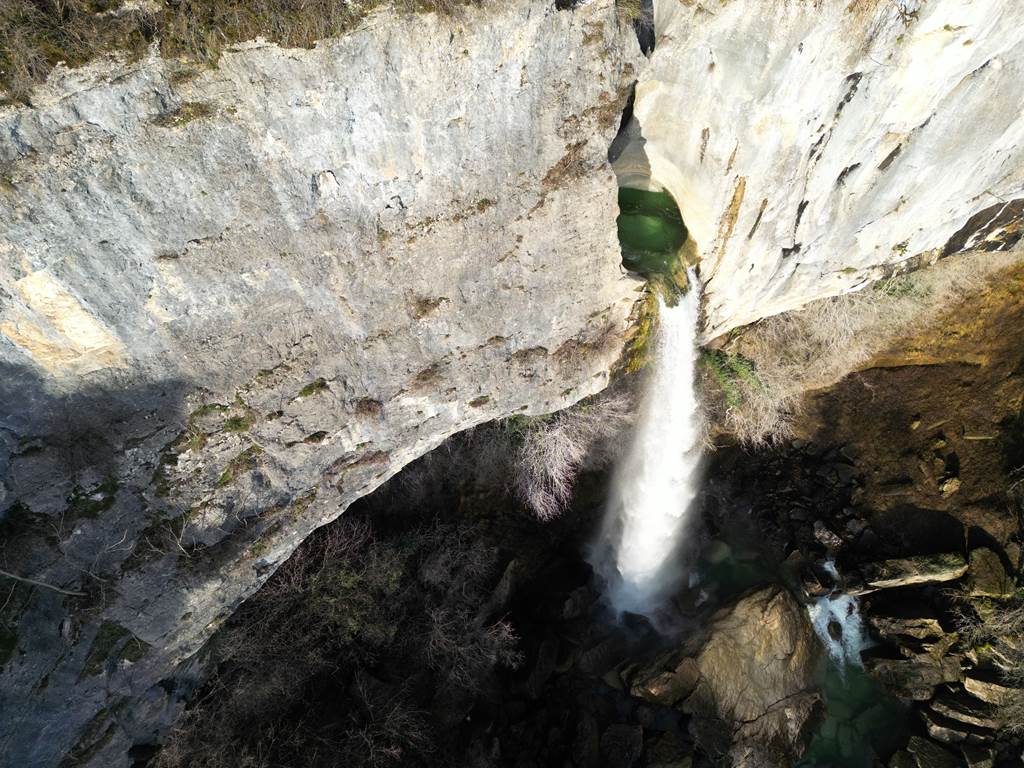 Cascade de Cerveyrieu, à 5mn du Manoir du Colombier Ain