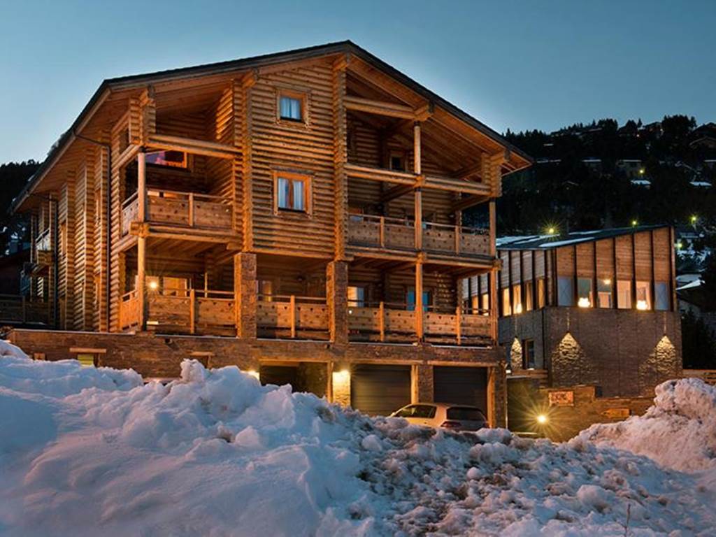 04E88C84-1AA6-47D2-AAF7-358396042AA0