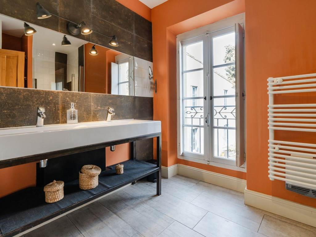 1066_10-2025-03-03-1202