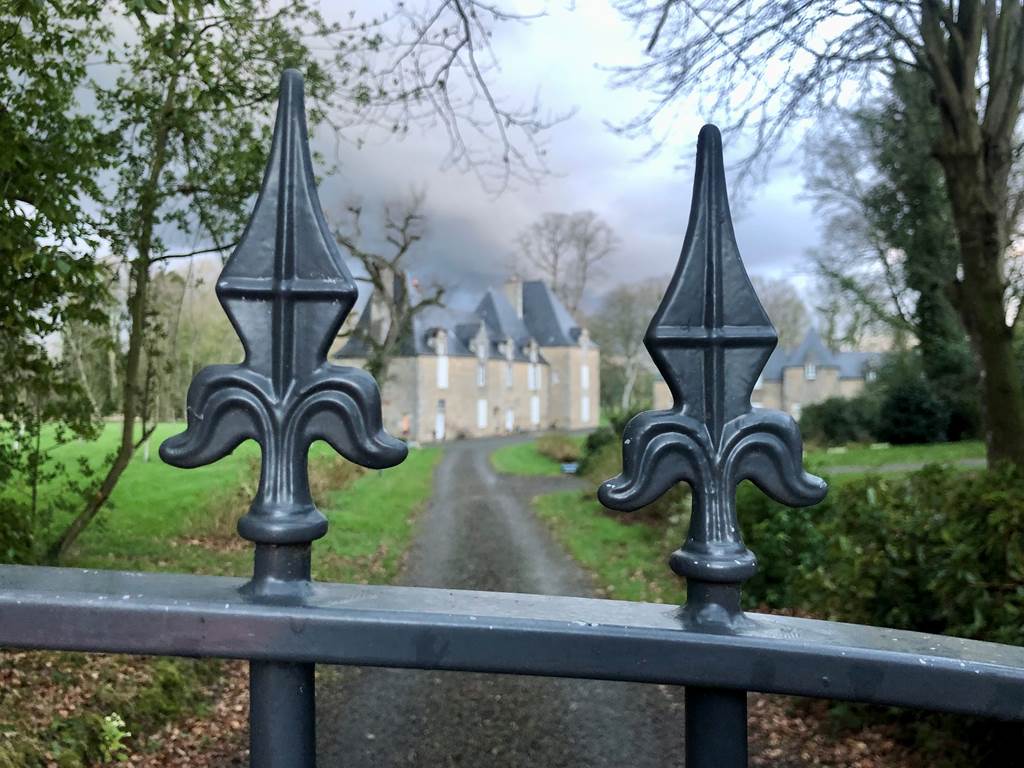 Le Château de La Croix Chemin Chambres d’Hôtes en Bretagne Romantique à Saînt-Léger-des-Prés