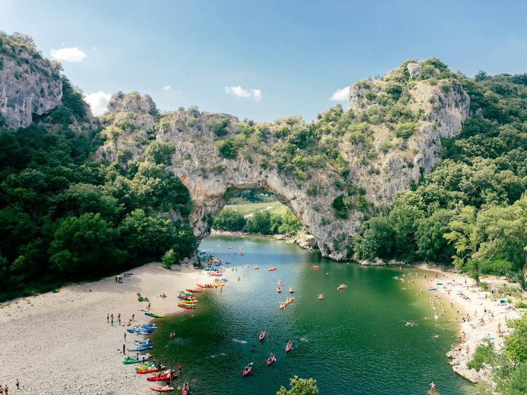 boris-hadjur-d1xqQJAiOYY-unsplash
