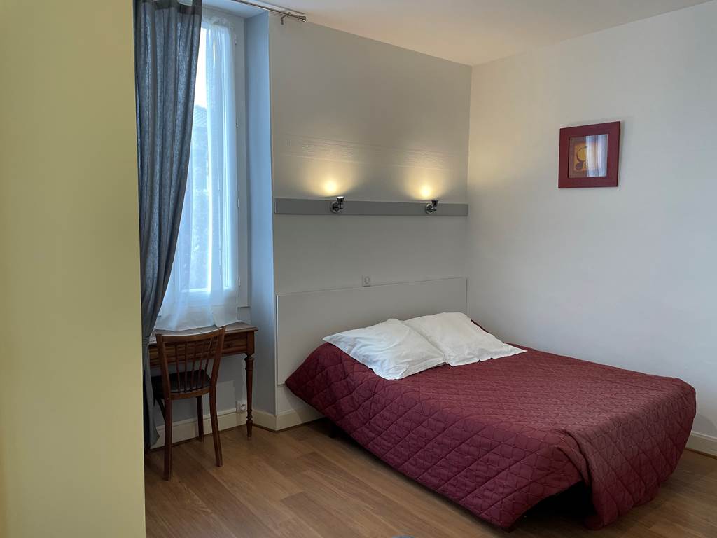 Hôtel du Clos Fleuri Lourdes - Chambre (15)