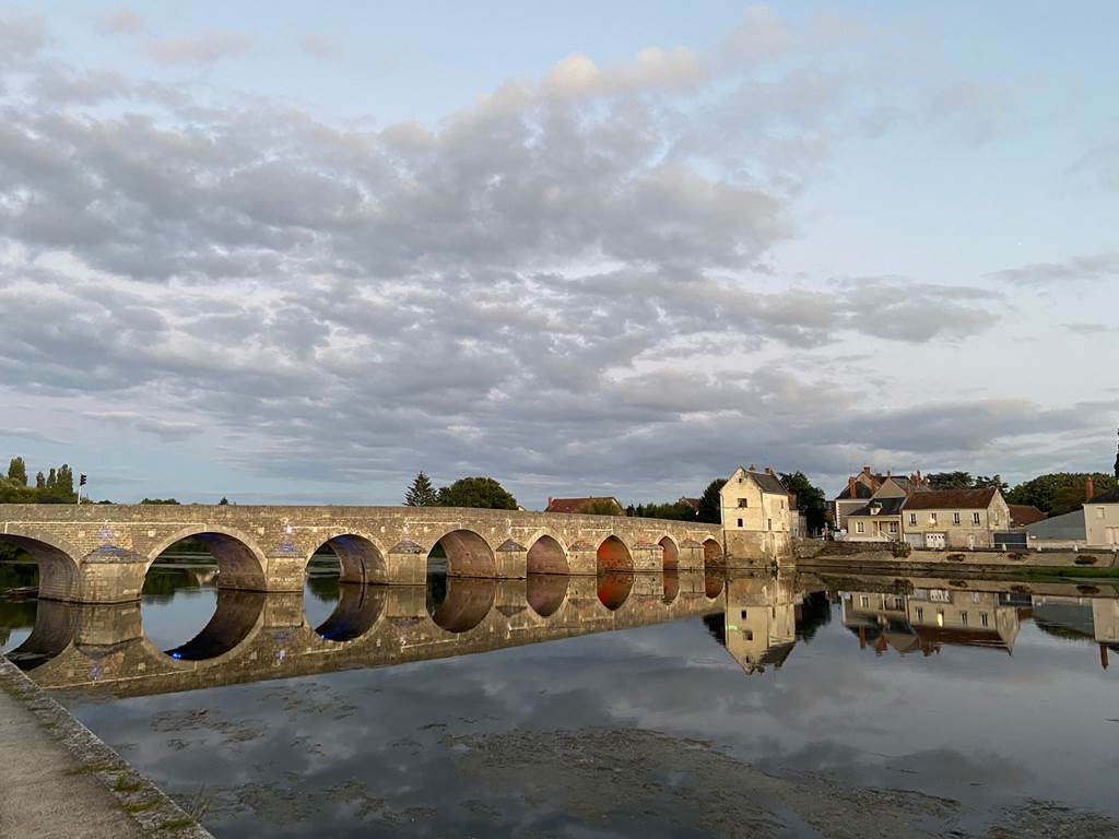 PONT DE MONTRICHARD