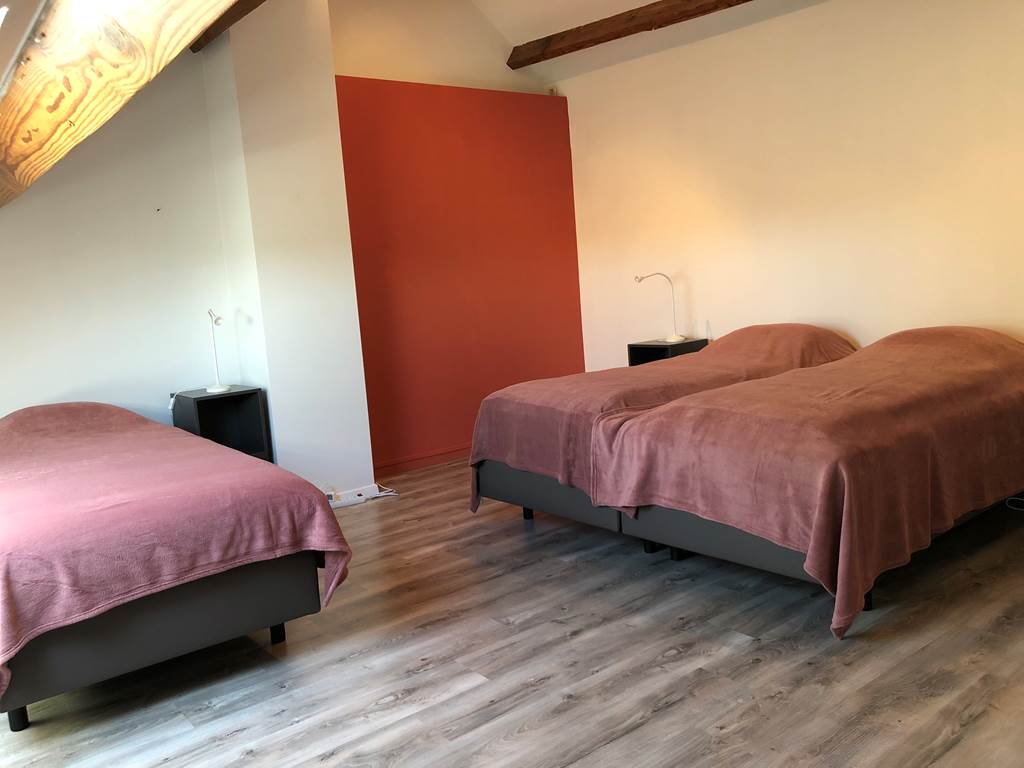 2ème chambre (3 lits simples)