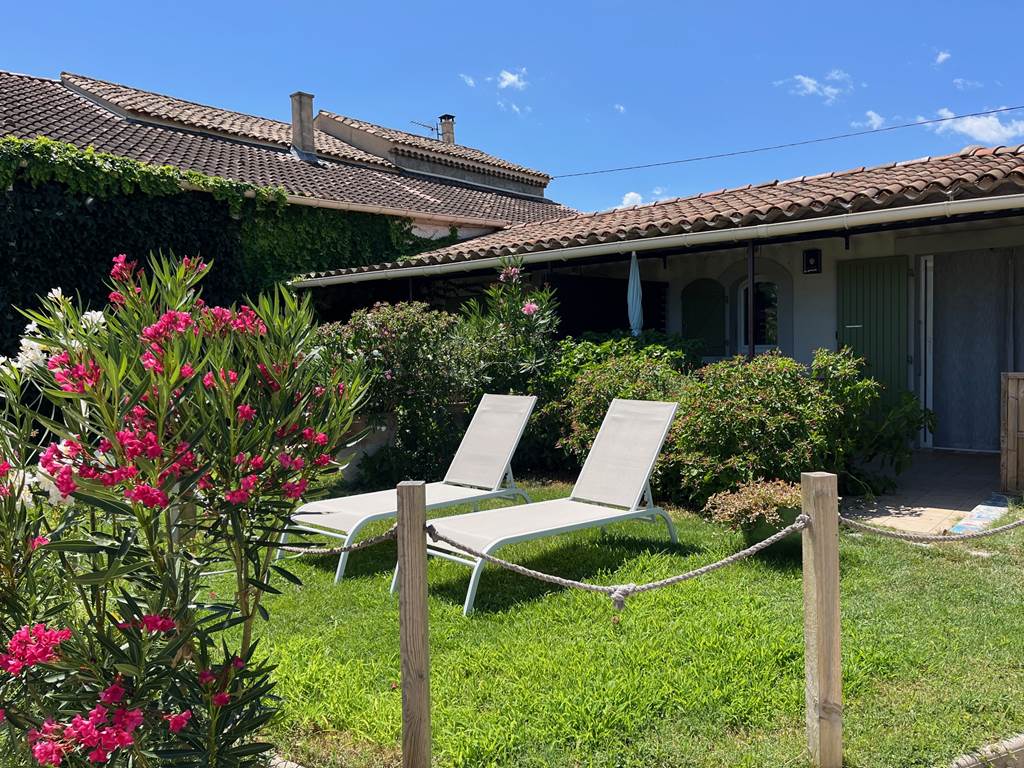 Gîte Le Levant : Le Jardin