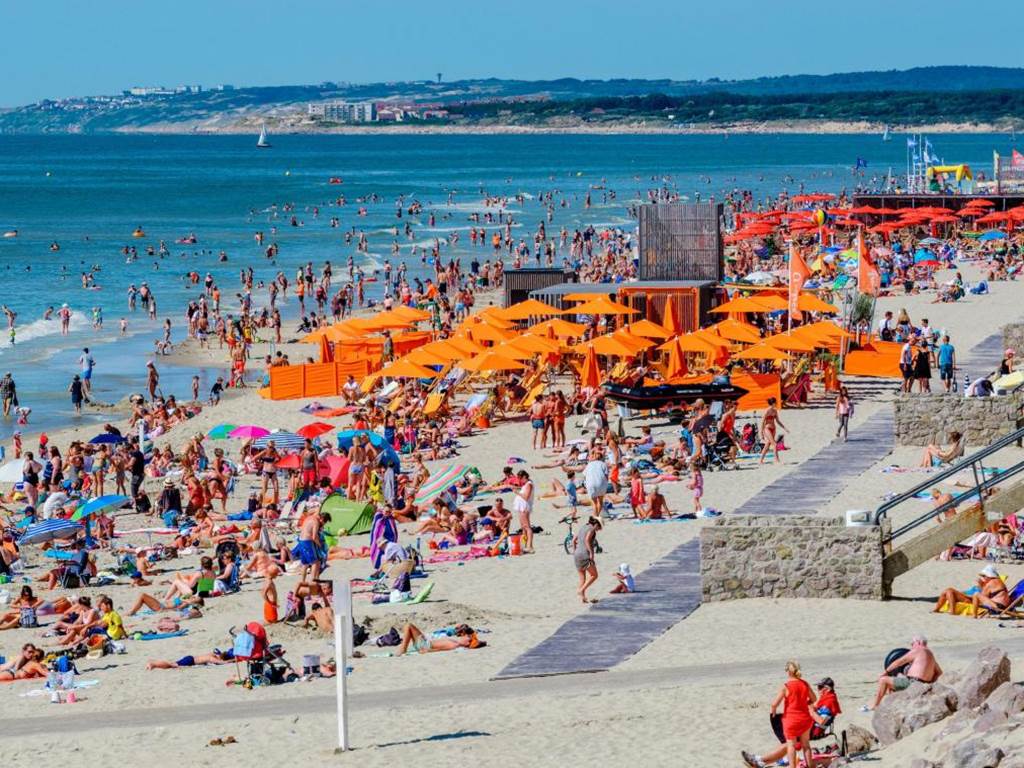 Entre nature et mer, combinez détente au gîte et découverte des plages sauvages de la Côte d’Opale, joyau du Pas-de-Calais.