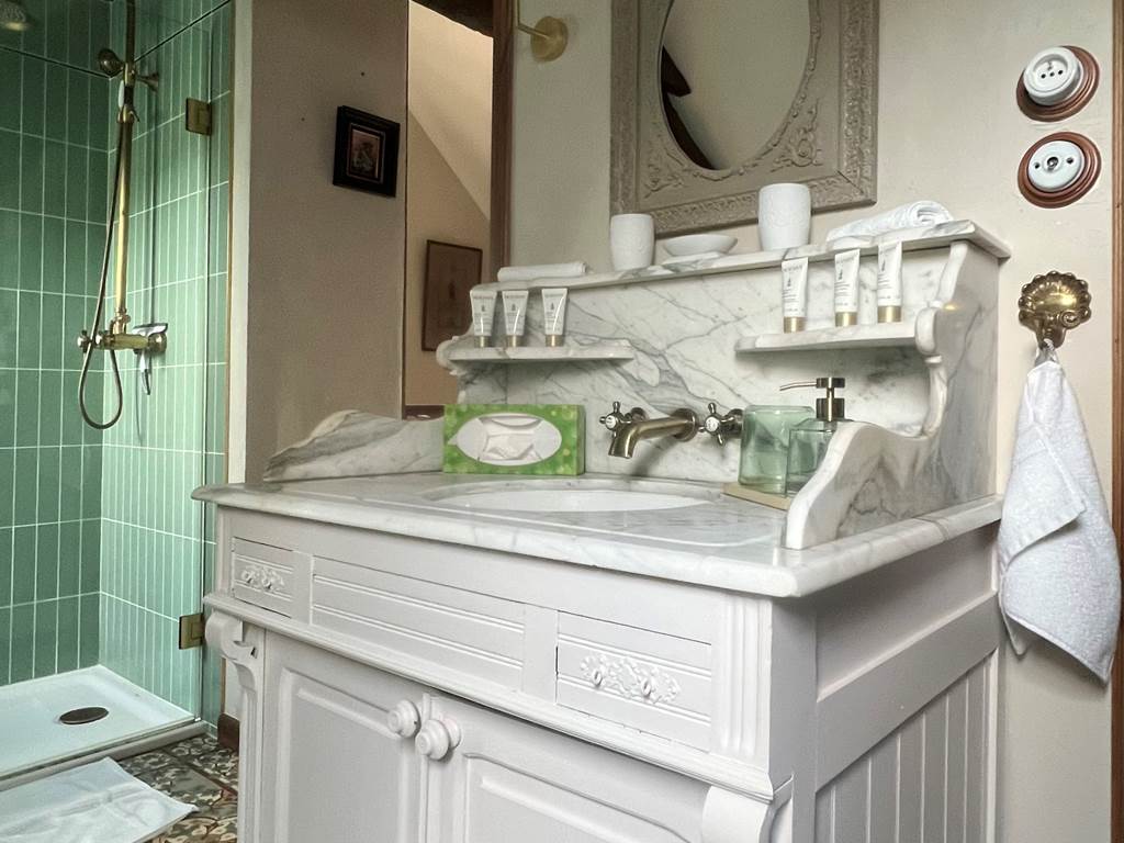 Salle de Bain gîte La Blanchie Haute