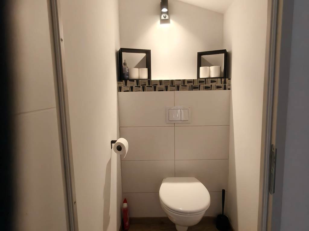 Toilette étage