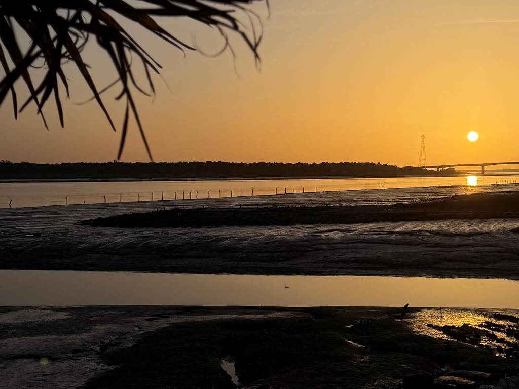 Sunset La Cayenne