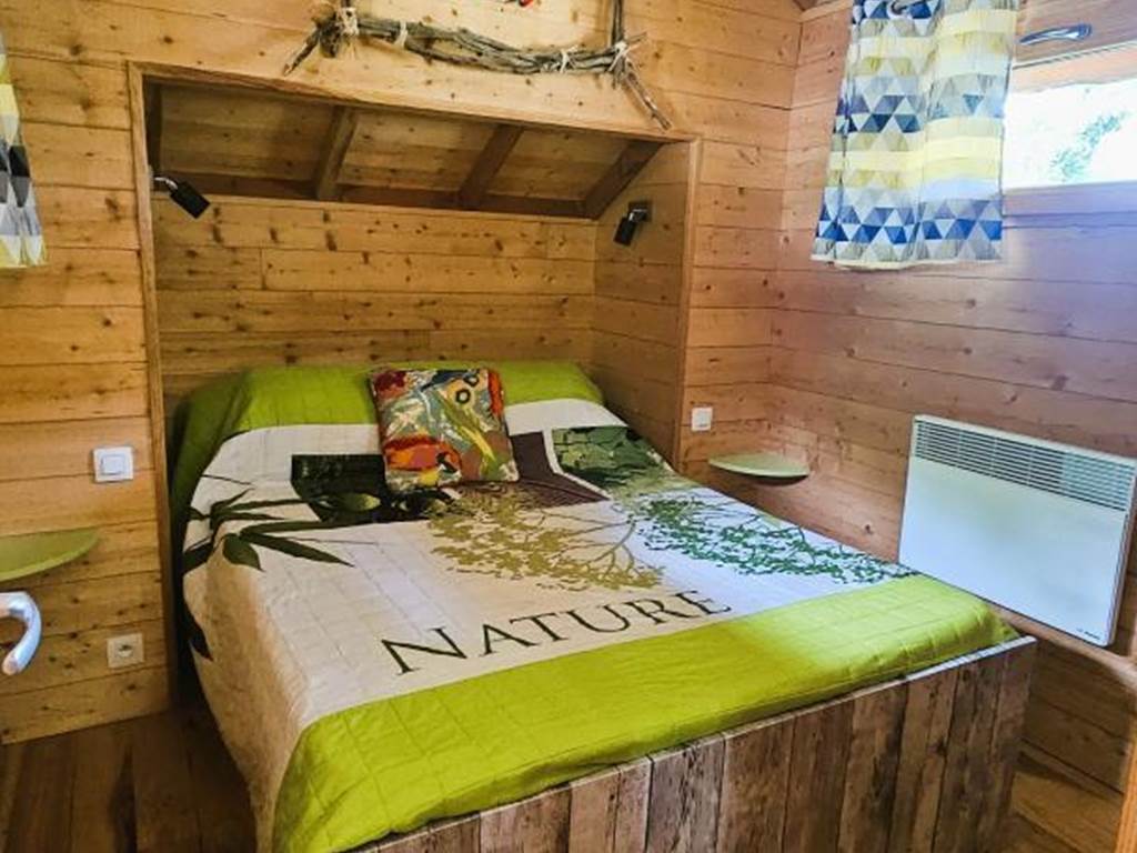 Gîte n°19G2146 "La Cabane du Causse" – LISSAC SUR COUZE