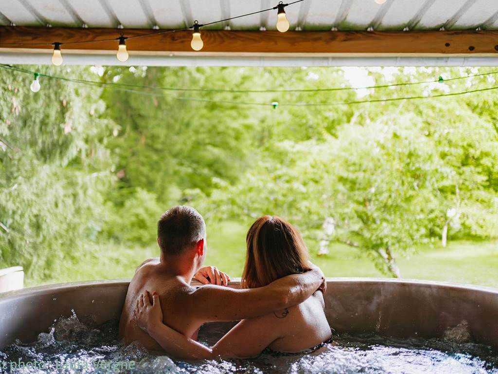 Espace bien-être : idéal pour profiter en amoureux . Crédit photo : Laura Vergne