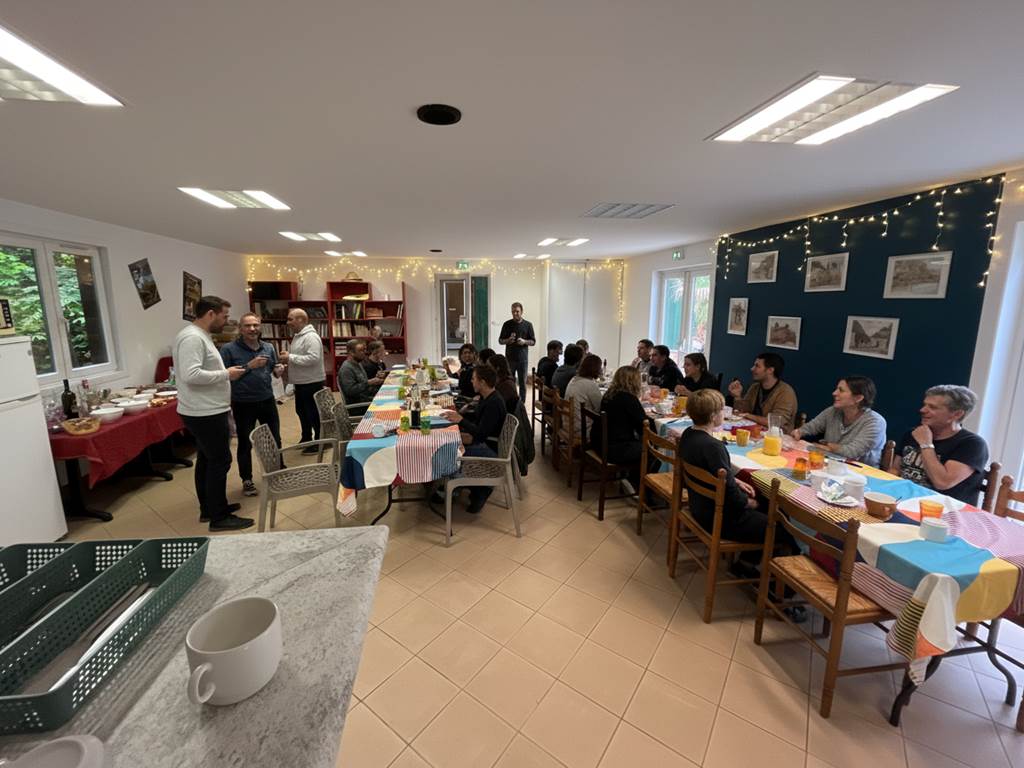 Repas en salle commune