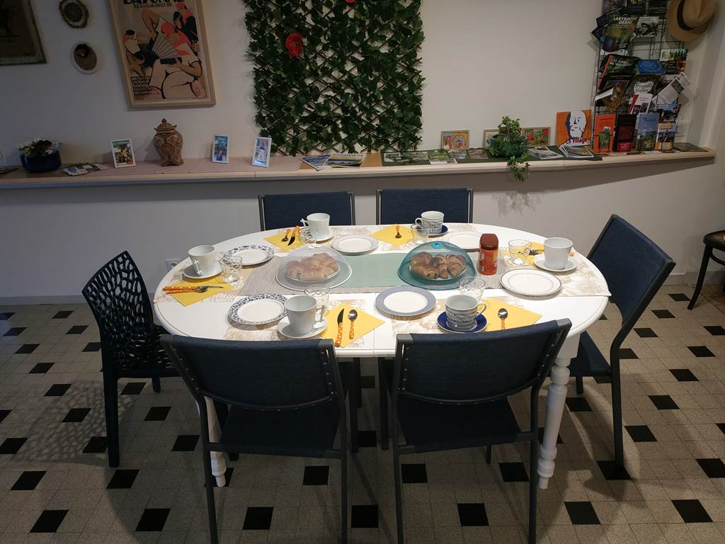 La maison d'Eole  Petit-déjeuner