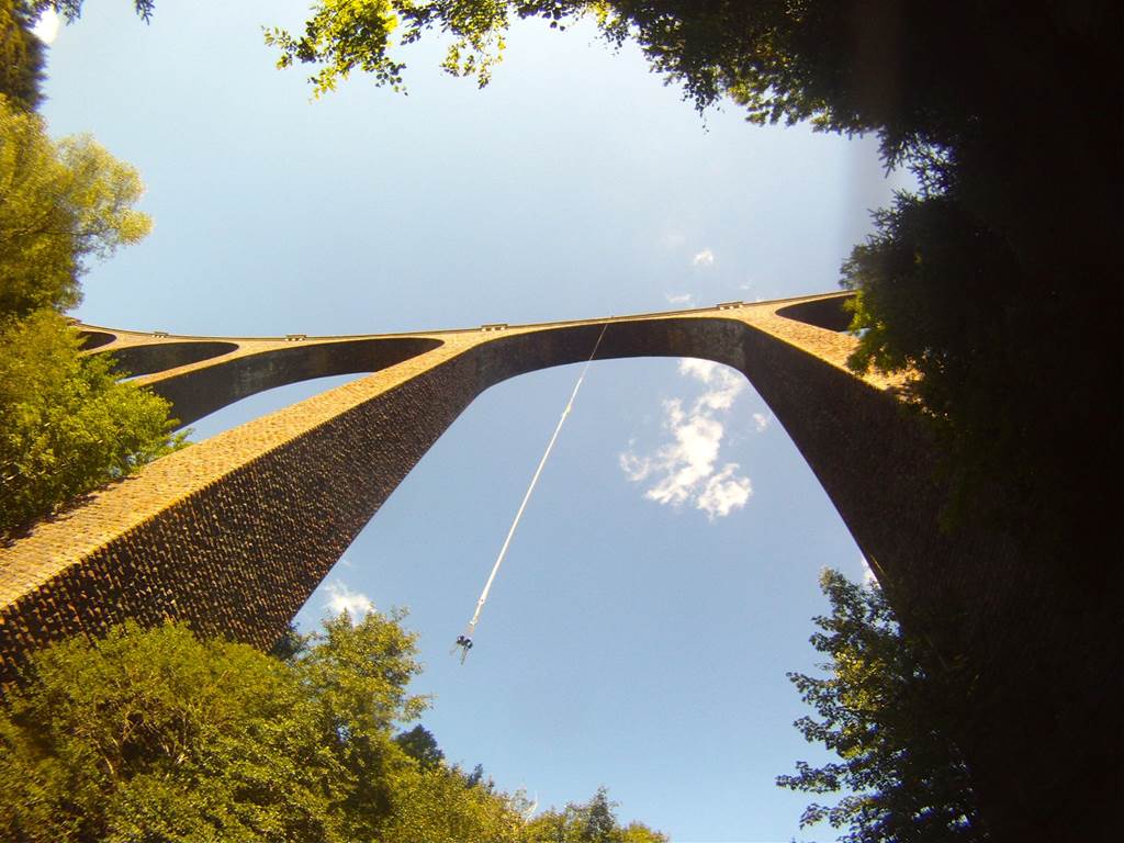 Viaduc-Recoumene-Monastier-43-Haute Loire-saut-elastique