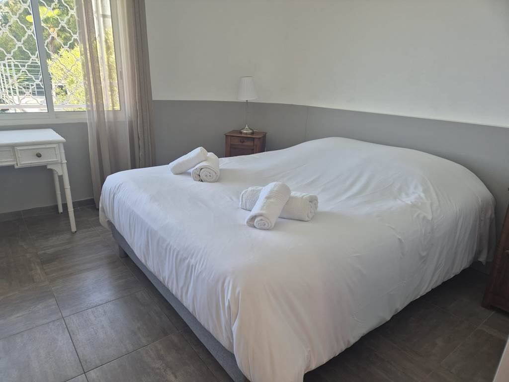 Chambre double spacieuse à Cannes