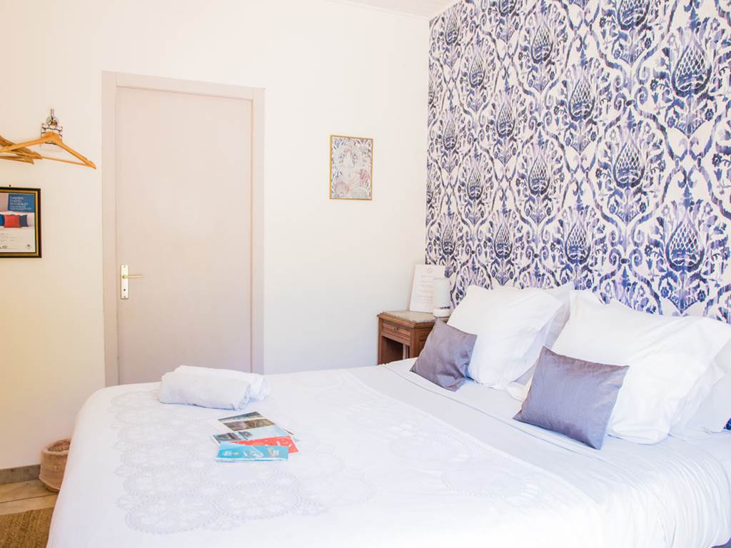 Chambre double Anna Maria / Lit en 160 / salle de bain privative