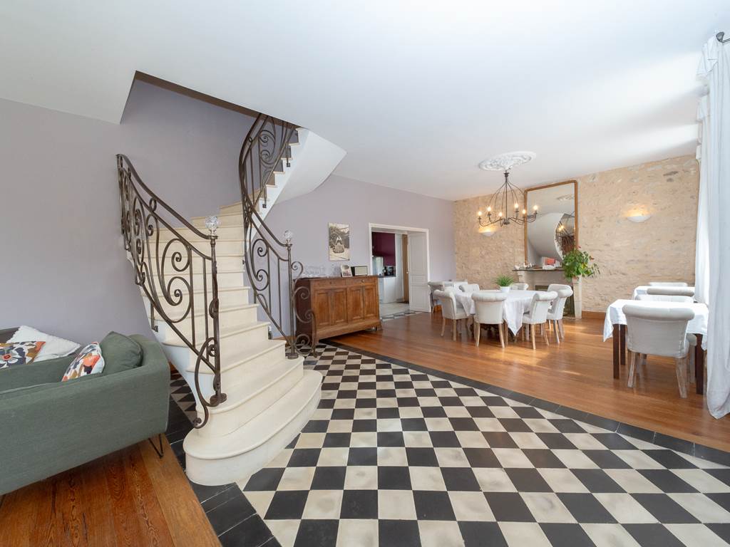 Maison de Jean, chambres d'hôtes de charme en Blaye Côtes de Bordeaux , Château Haut Bourcier