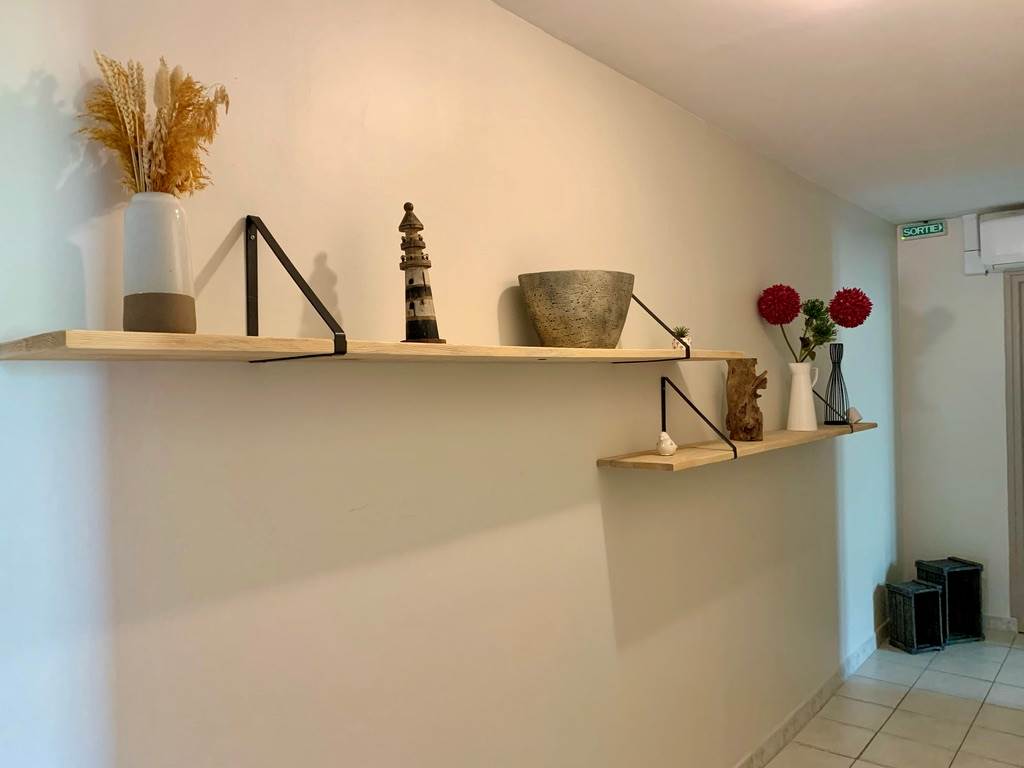 834753DB-C62D-4707-B56E-707E4E127AB7_1_105_c