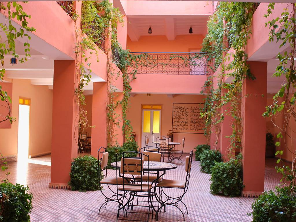 1bc8c433-9093-4760-83bf-644a4f91cfbc-min