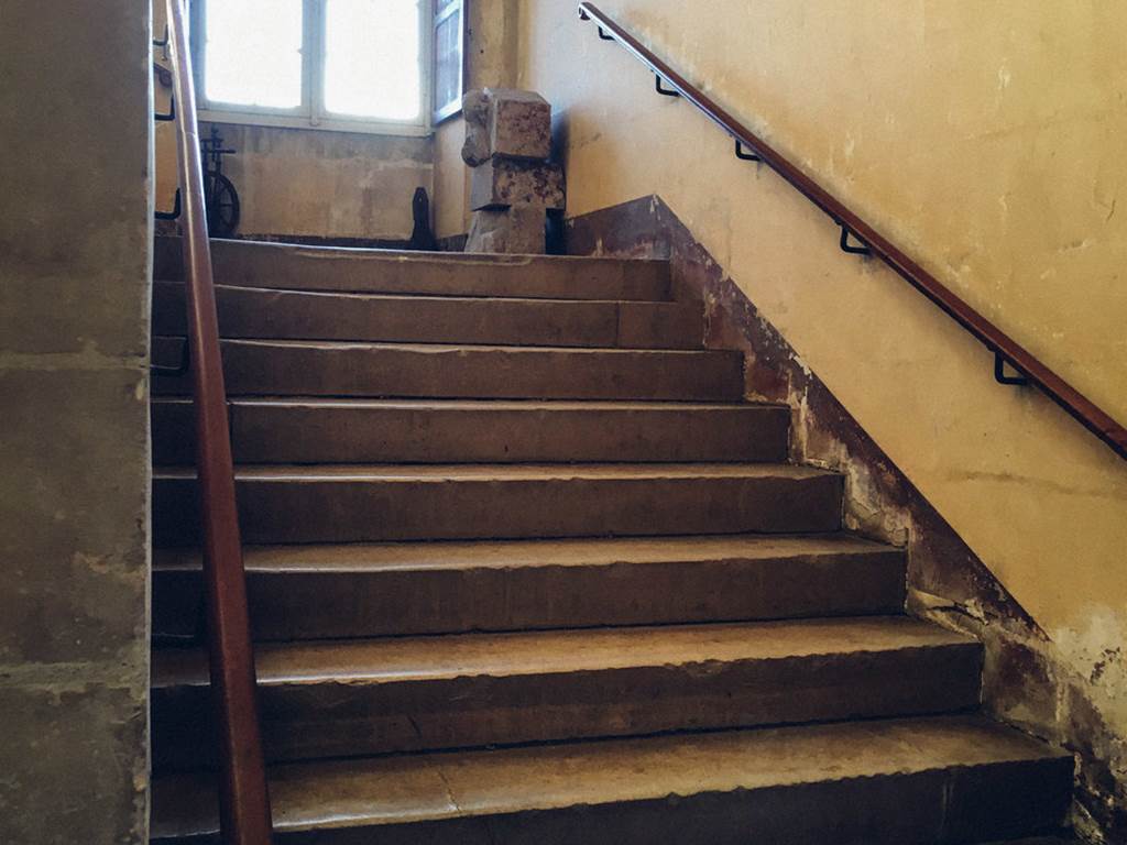 L'escalier menant à l'étage