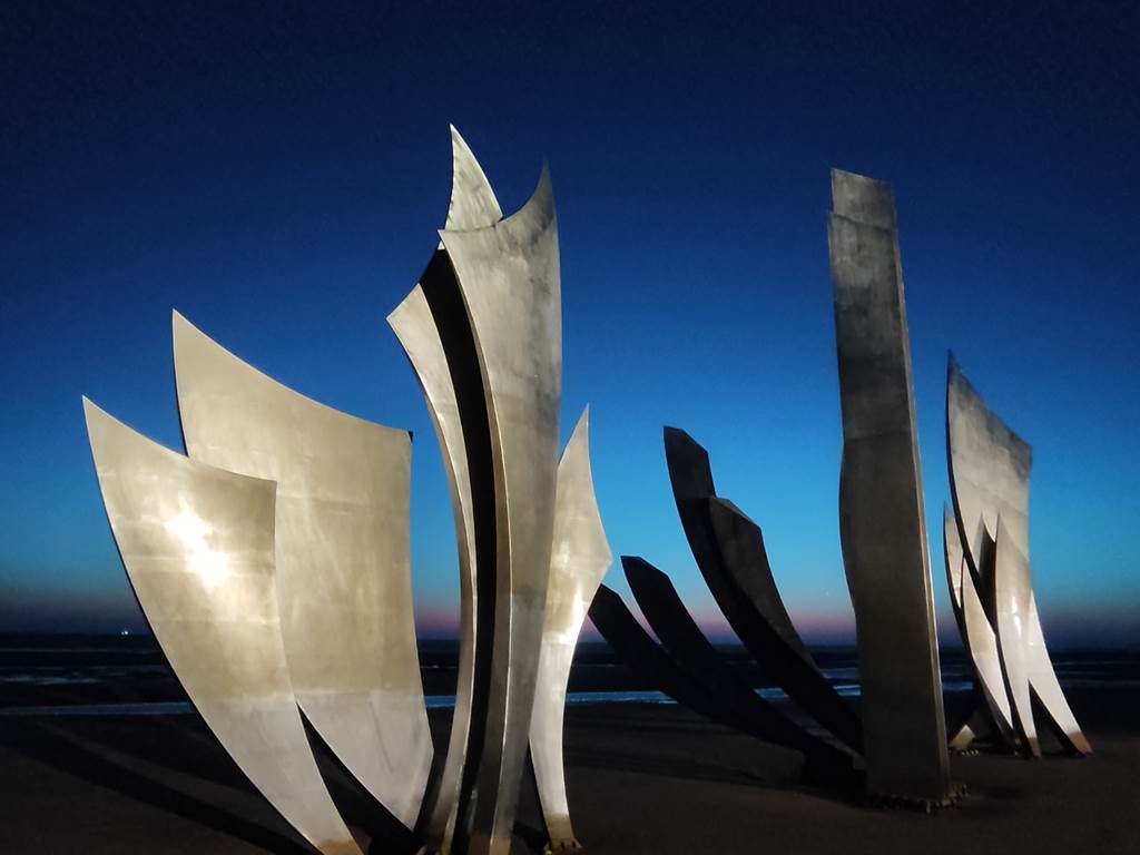 les-braves-logement-incontournable-omaha-beach-tourisme-mémoire-Normandie