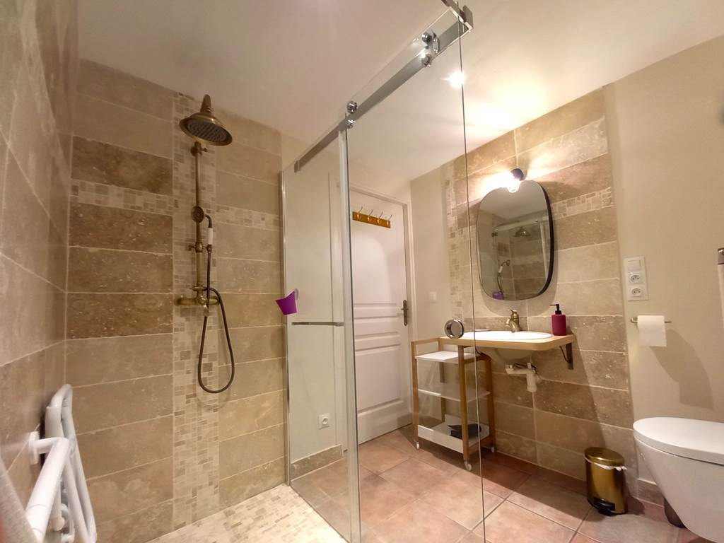 Chambre PMR (6)