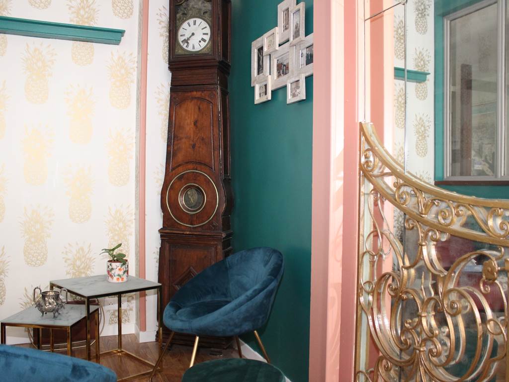 petit salon rue jean bart hôtel paris