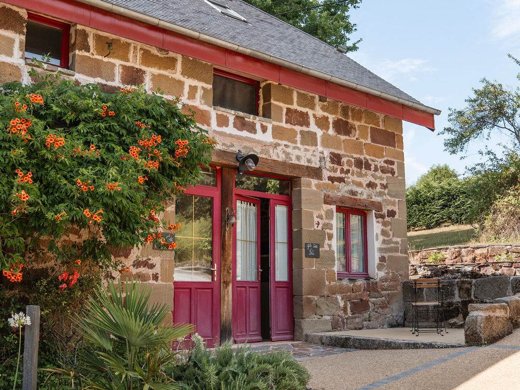 Les_sources_gite_de_charme_Objat_correze_piscine_x_Nastasia_Papiez-260