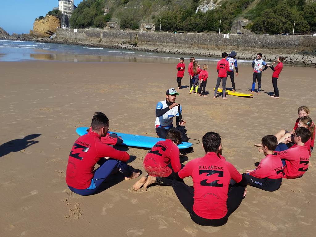 demo sable ecole de surf Jo Moraiz Biarritz
