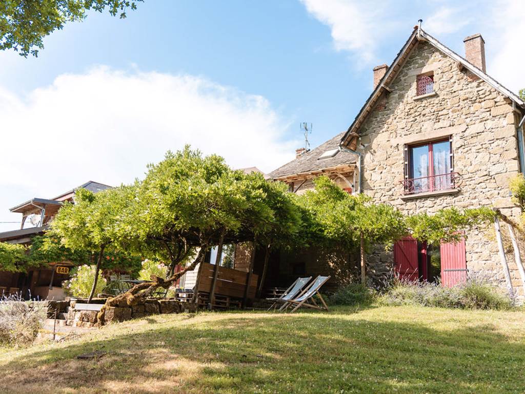 Les_sources_gite_de_charme_Objat_correze_piscine_x_Nastasia_Papiez-274