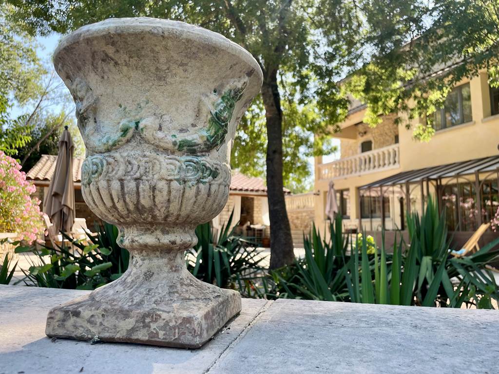 Les célèbres poteries d'Uzès