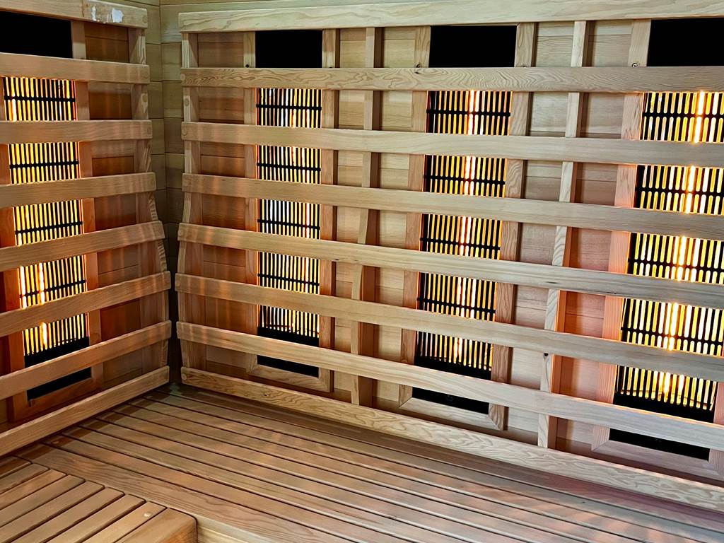 #clossaintjoseph_Jacuzzi_Sauna (7)