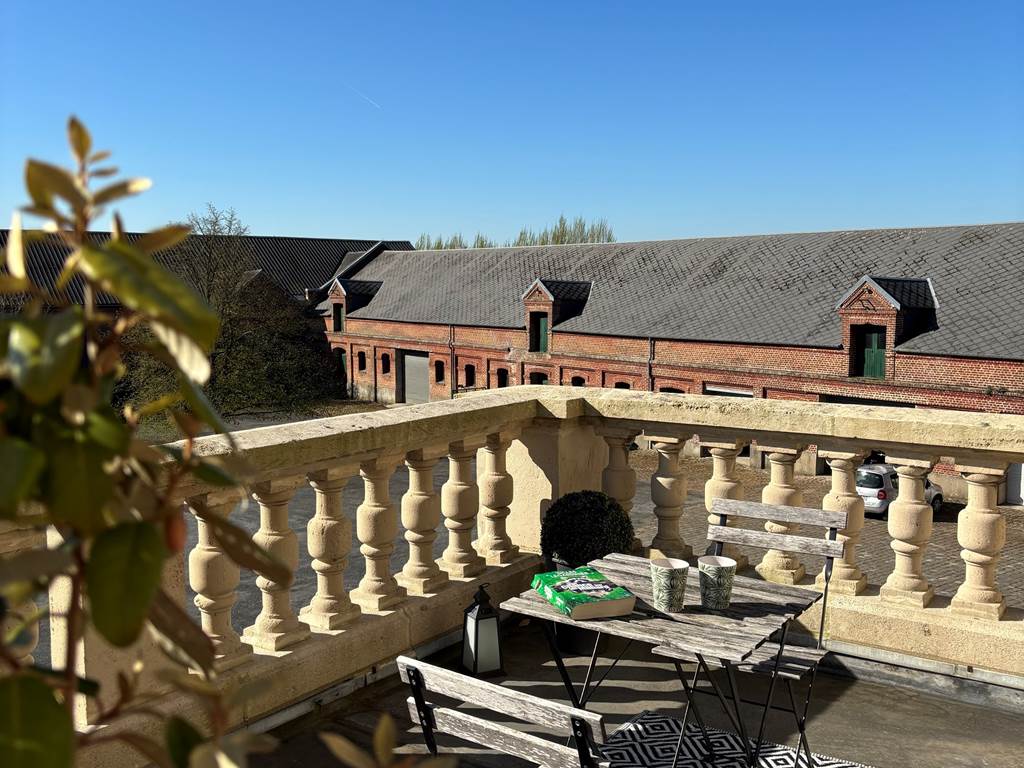 Le balcon
