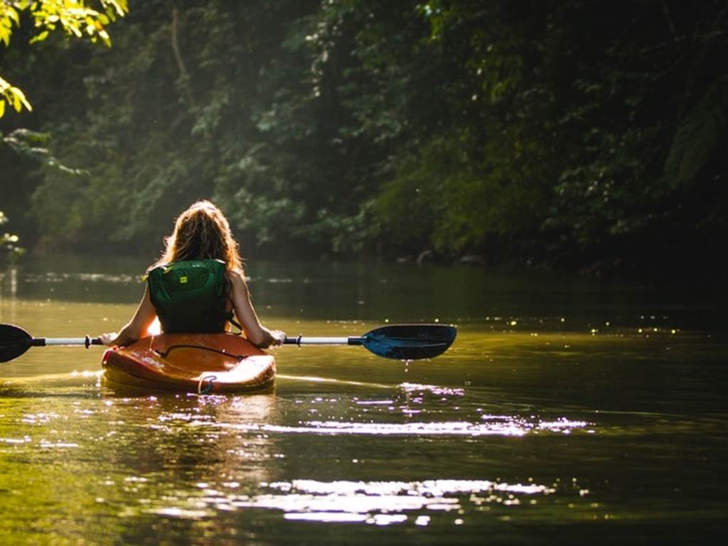Kayak sur la Vézère, canoe family, perigord noir 24