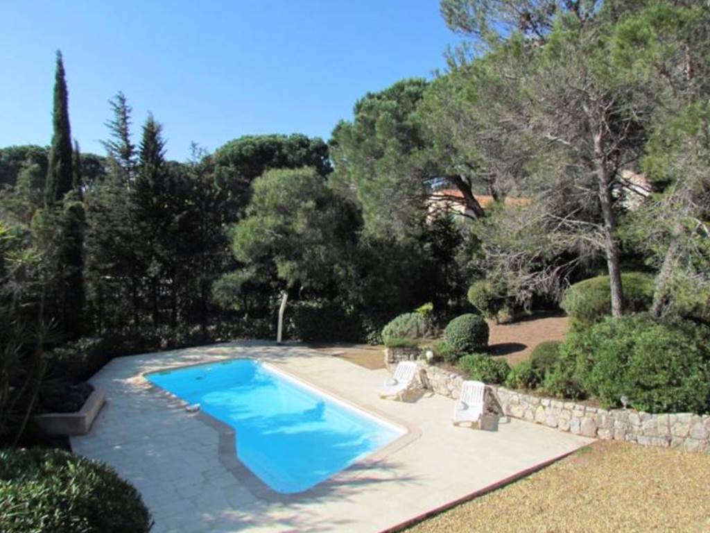 piscine vue de l'étage