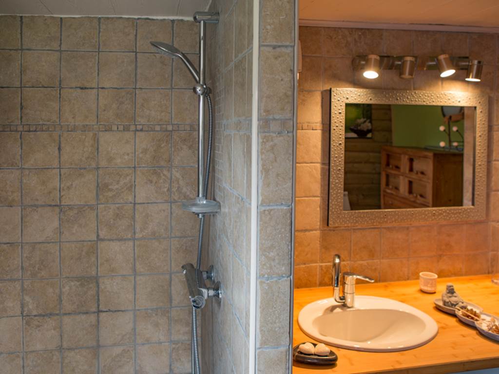 cigognes-122- Salle de bain POD