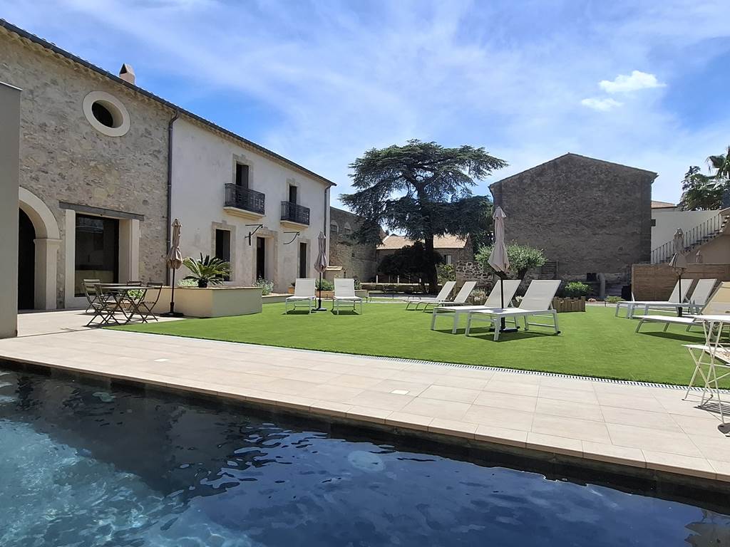 Chambres d’hôtes et gîtes avec piscine chauffée à Montblanc près de Pézenas, Béziers et Cap d’Agde – Les Gîtes de Monte Blanco