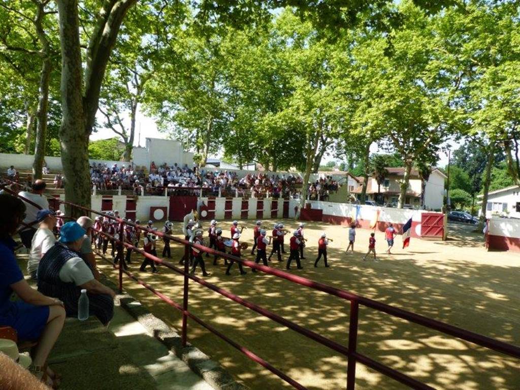arenes de Geaune