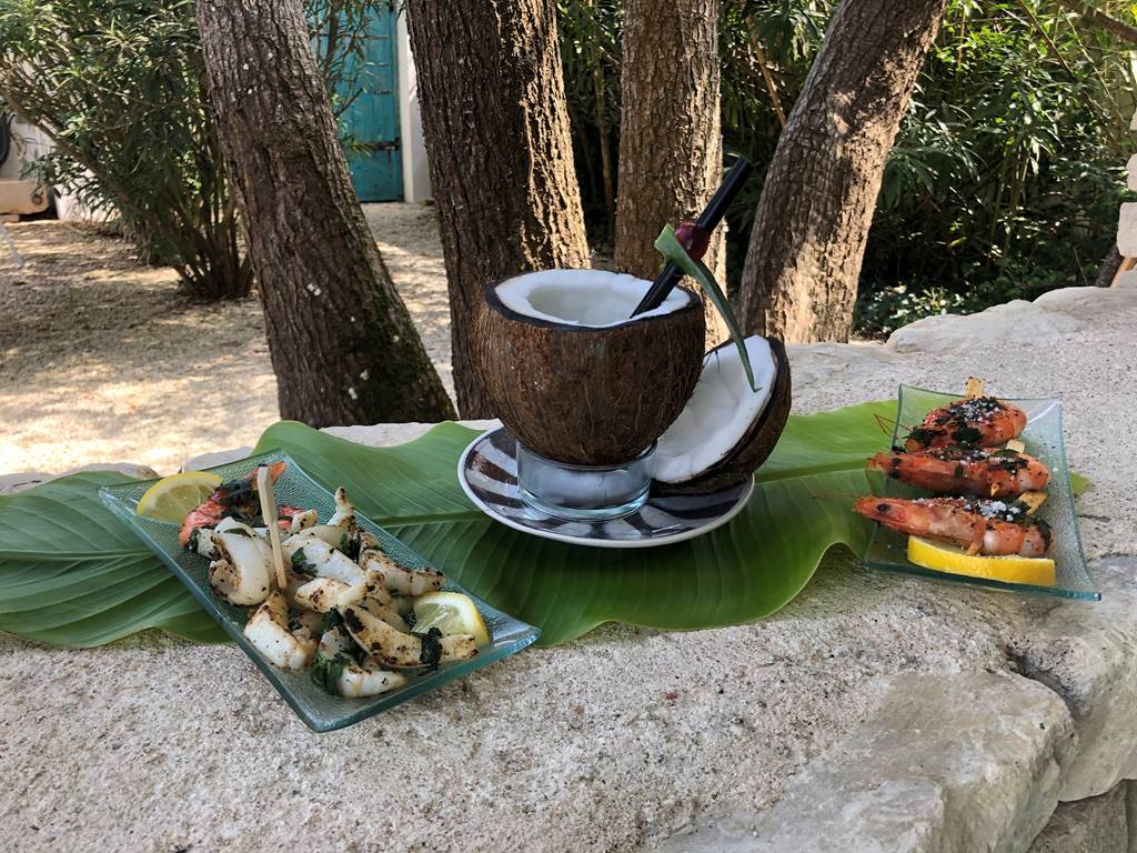 tapas et cocktail.
