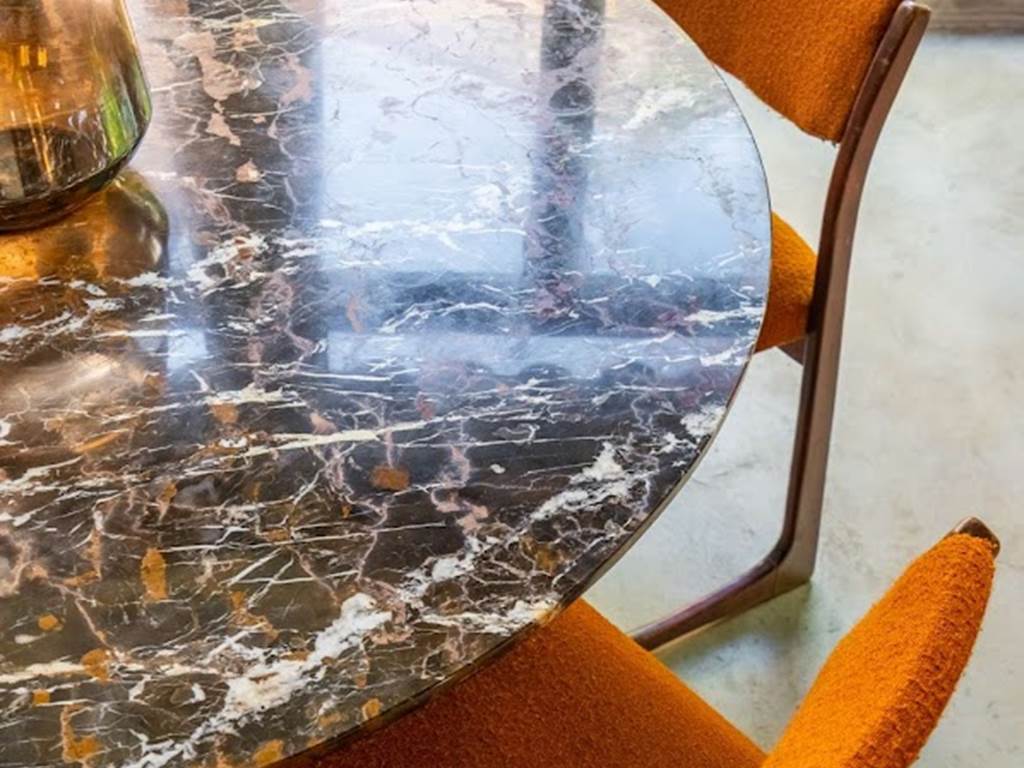 67C6647D-5D4A-40B4-B67F-2774D3B6206D