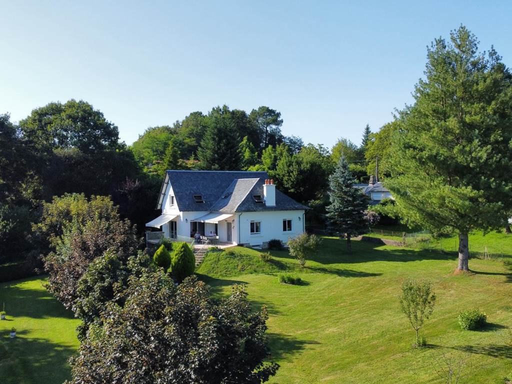 Gîte n°19G51671 "Gîte des Sources" – CHAMPAGNAC LA PRUNE