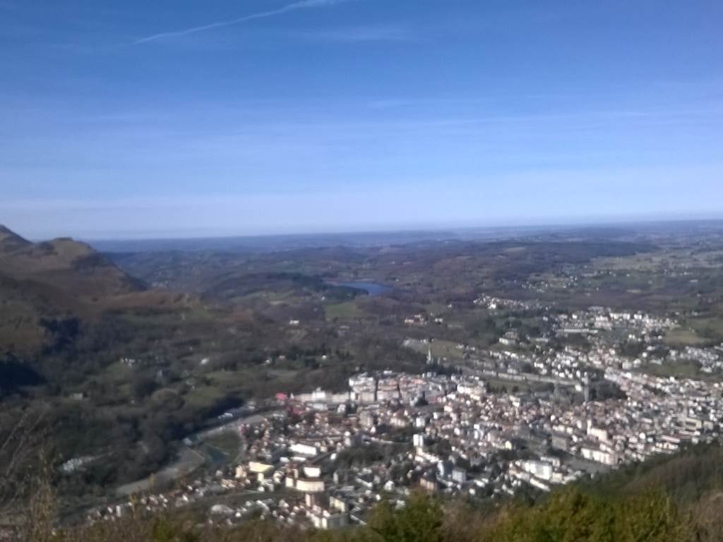Le Clos Fleuri - Pic du Jer vue sur Lourdes