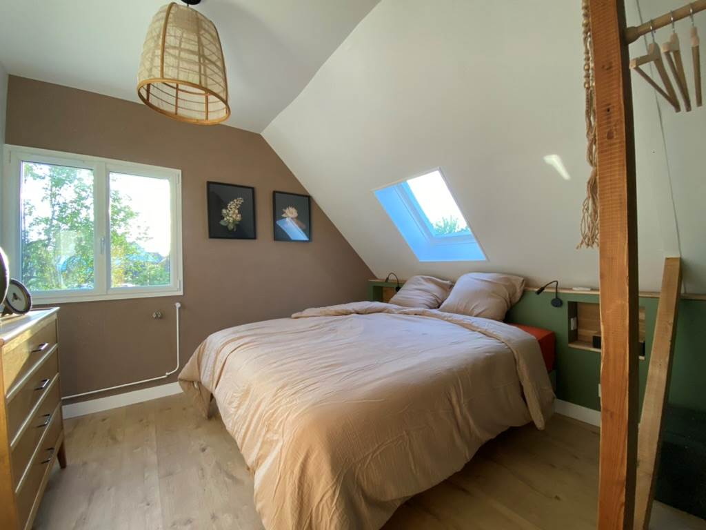 8097A2E3-A536-4FB1-99DD-DB198E180369_1_105_c