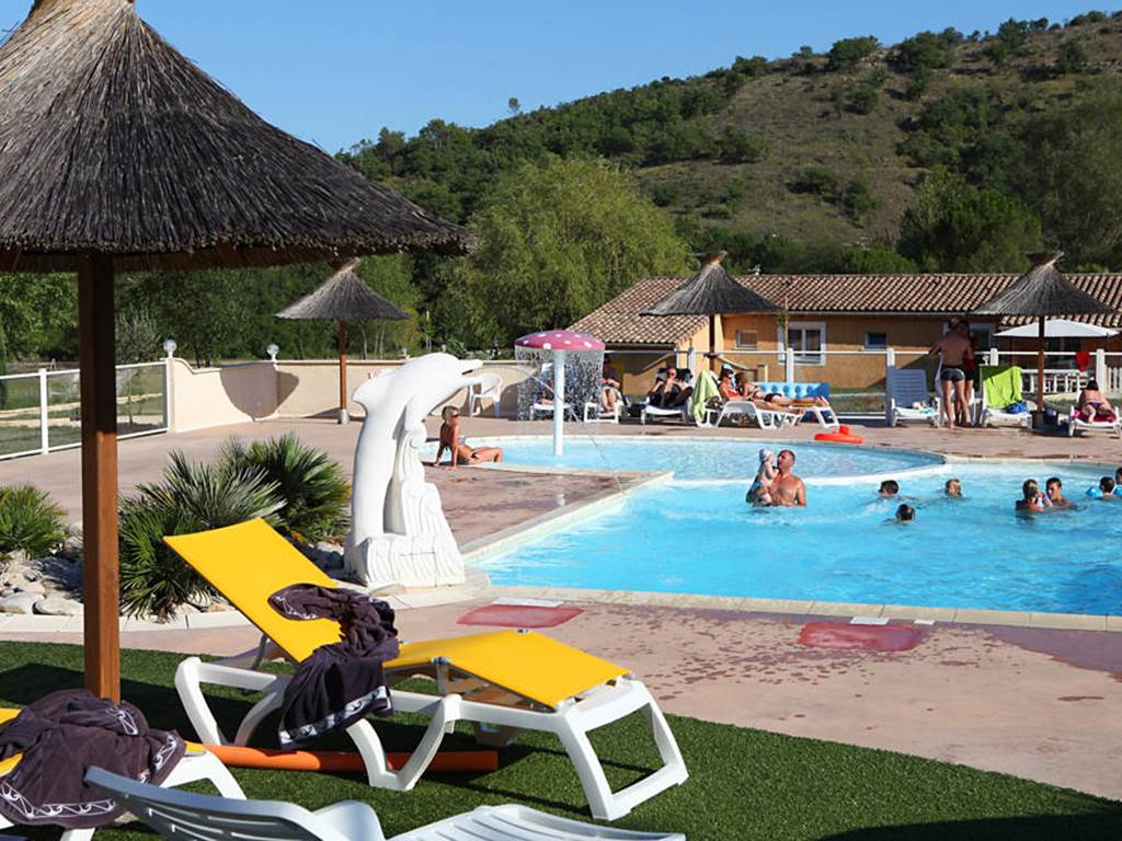Piscine villages de gîtes Meriva Ardèche