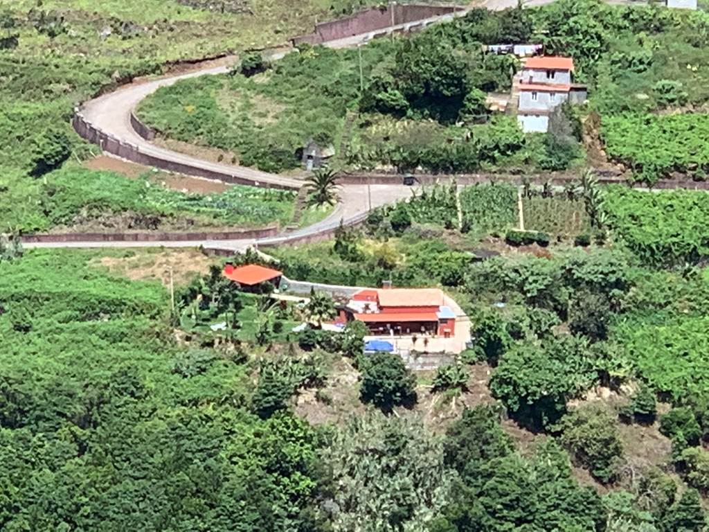 Vue aérienne de la propriété - Aerial view of the property