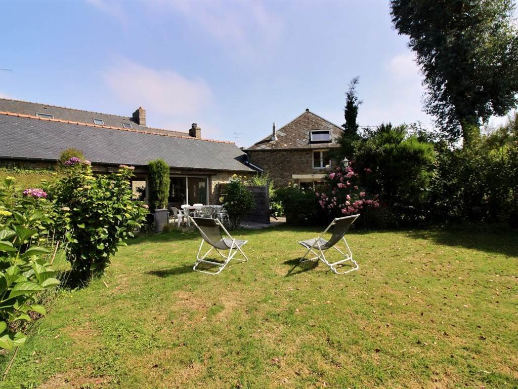 Chambre d'hôtes n°22G320896 "Le Clos des Hortensias" – PLEMY