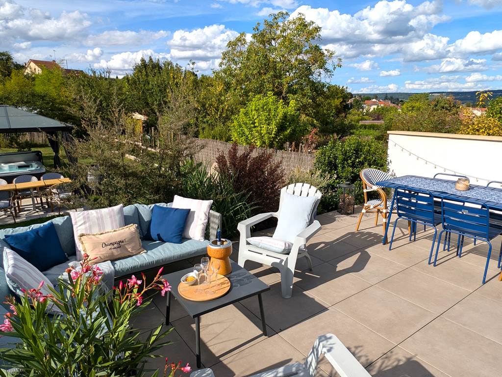 Gîte Epernay en Champagne avec jaccuzi Le Cémarose 2025